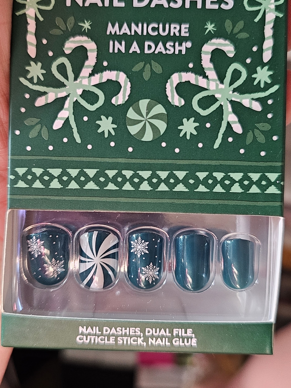 Winter Teal Press-On Nails – Snowflake & Candy Stripe Set